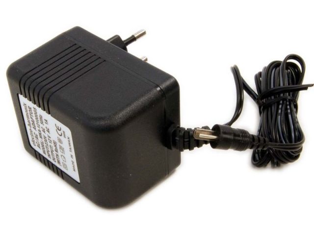 Power Supply INT381